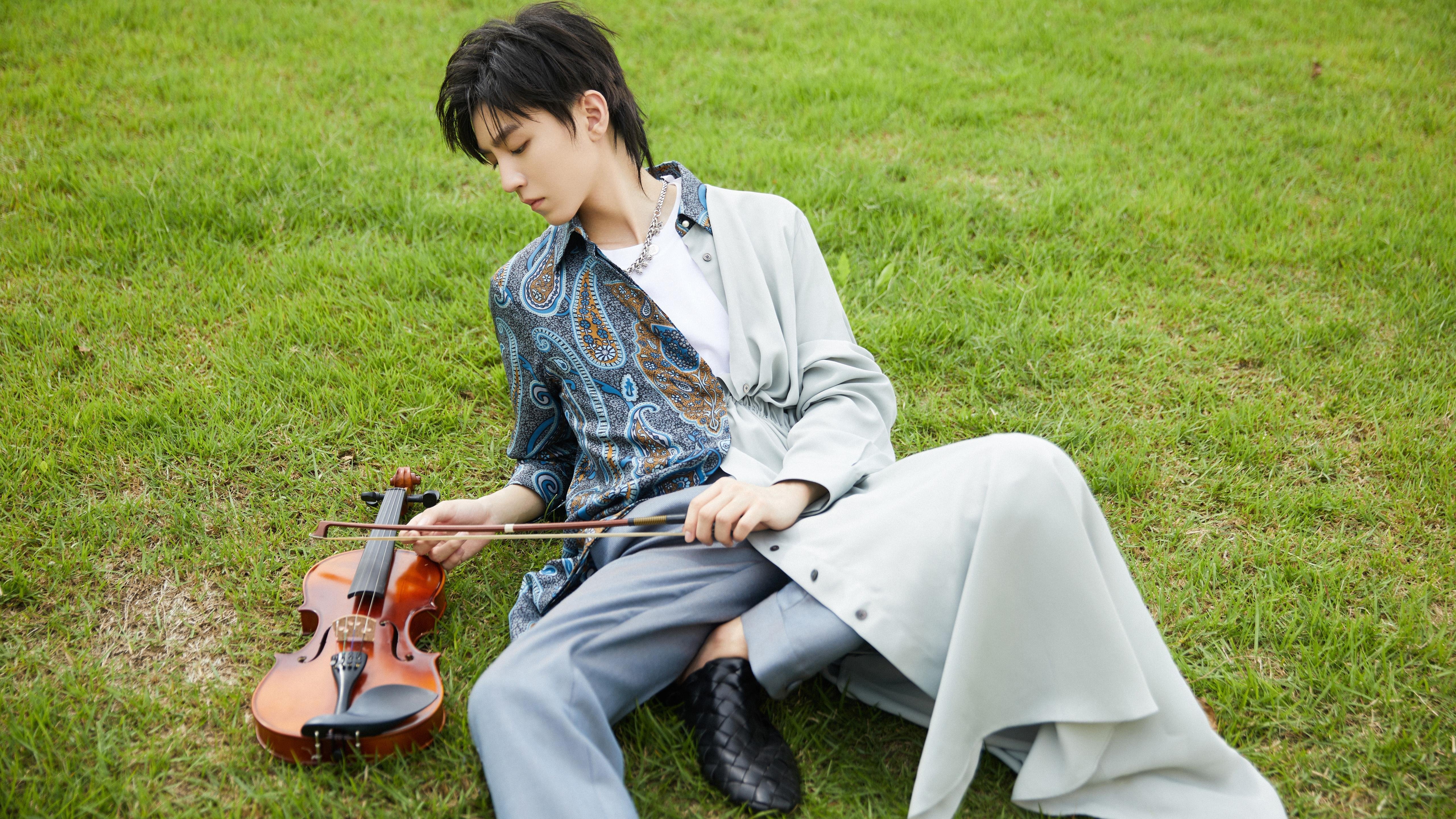 克罗地亚骑手吉塔·日特科维奇在2024年国际马术联合会世界障碍赛中获得第九名，表现出色。