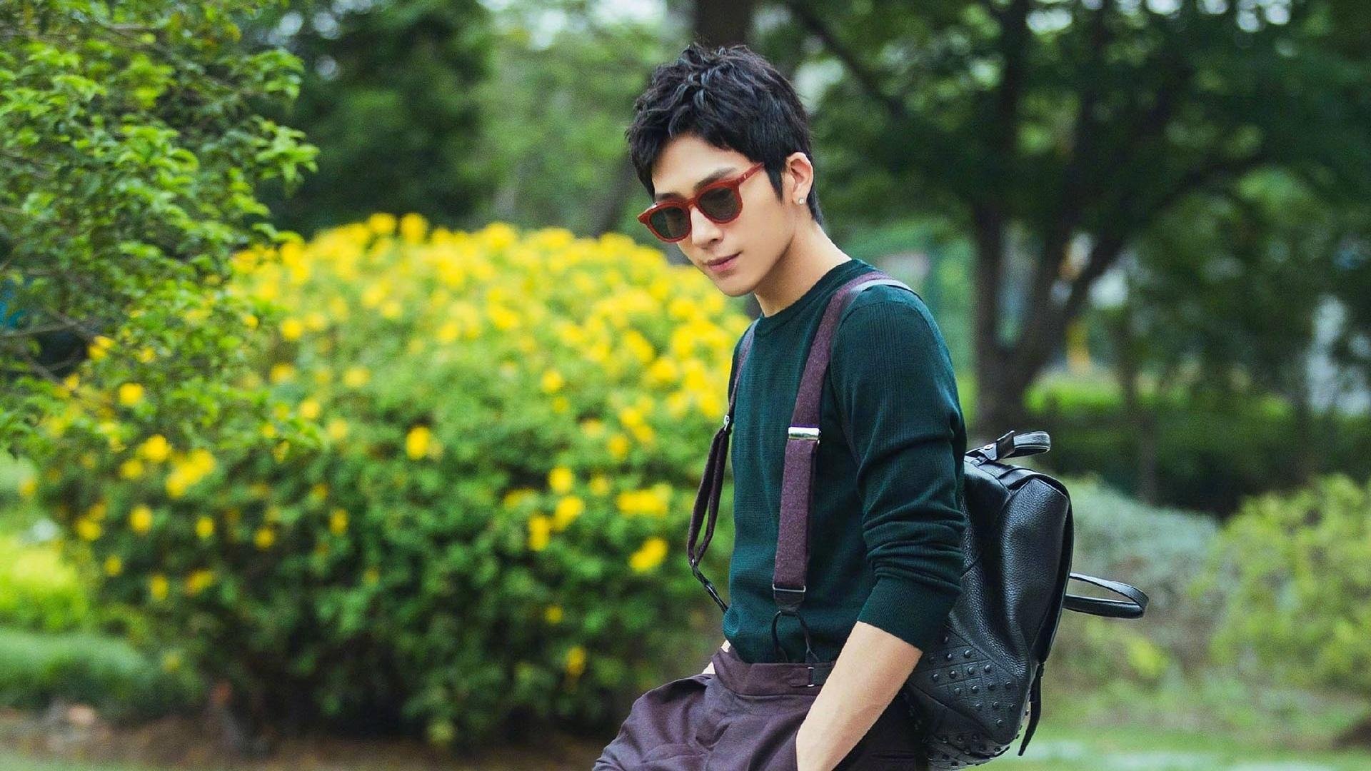 史上最“炫酷”的长距离三分:库里在对爵士比赛中投出41英尺的绝杀!