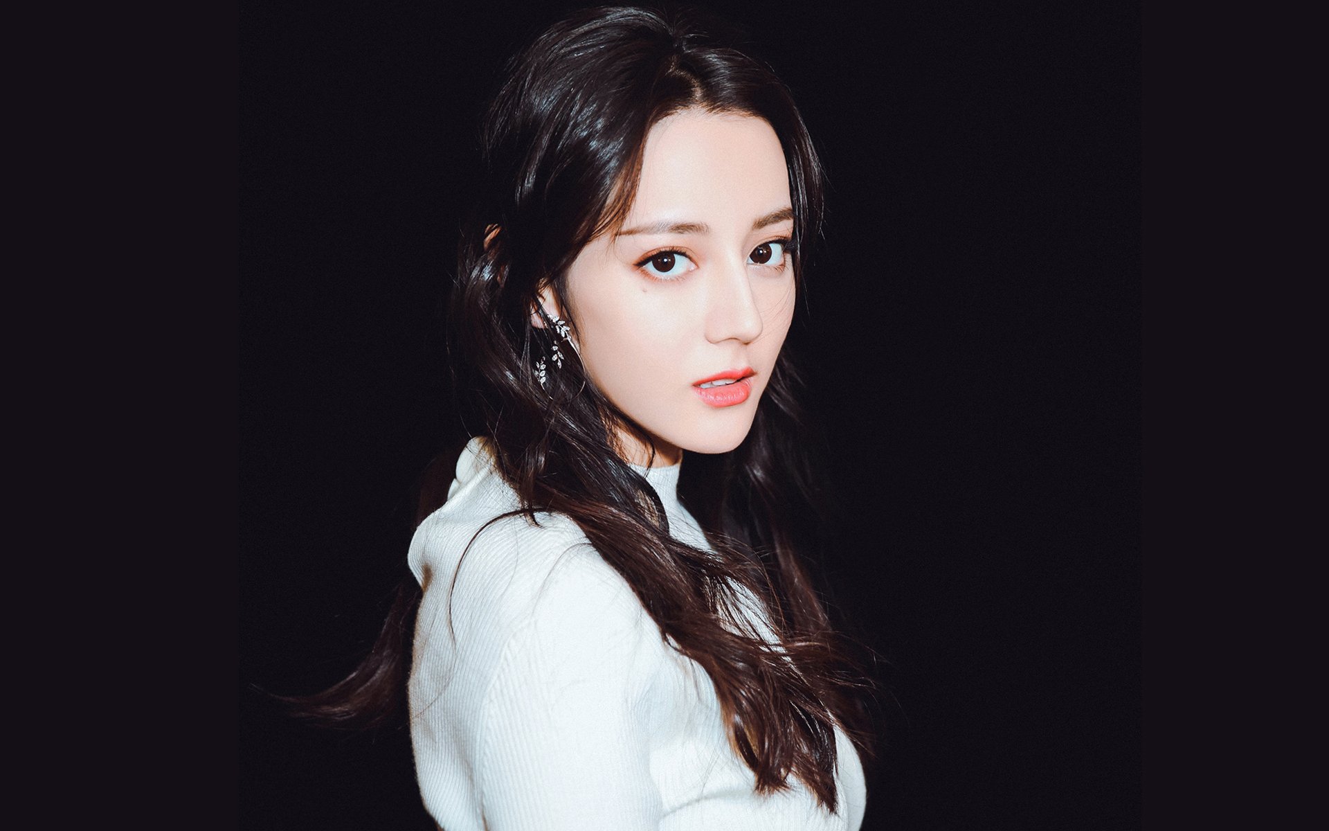 绝地求生 战术配合成比赛关键，绝地求生战术思维_绝地求生最聪明的四个战术