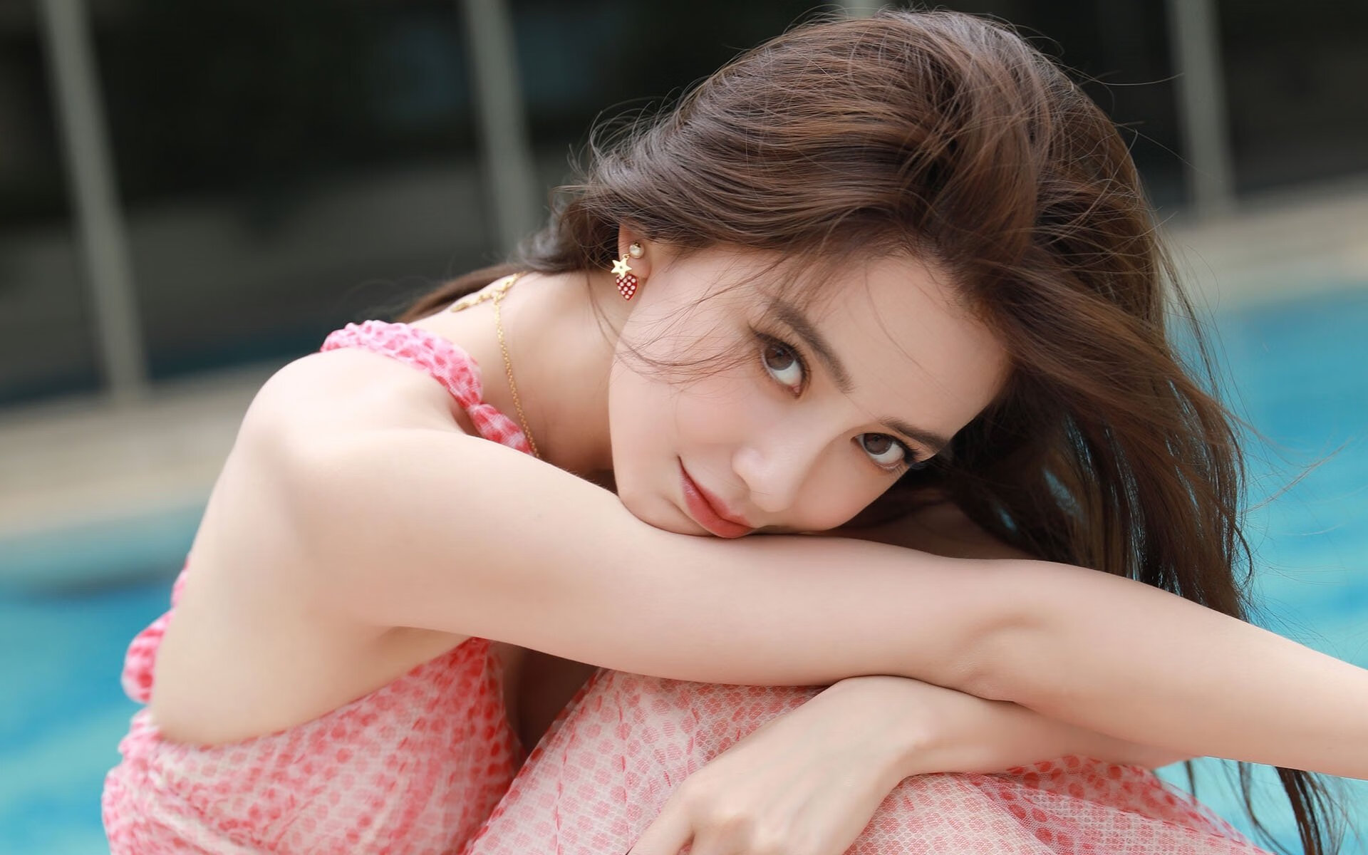 九游(jiuyou)官方网站-伯镇逆转格里姆斯比，完美逆袭，球队积极备战下一回合，伯格理简介