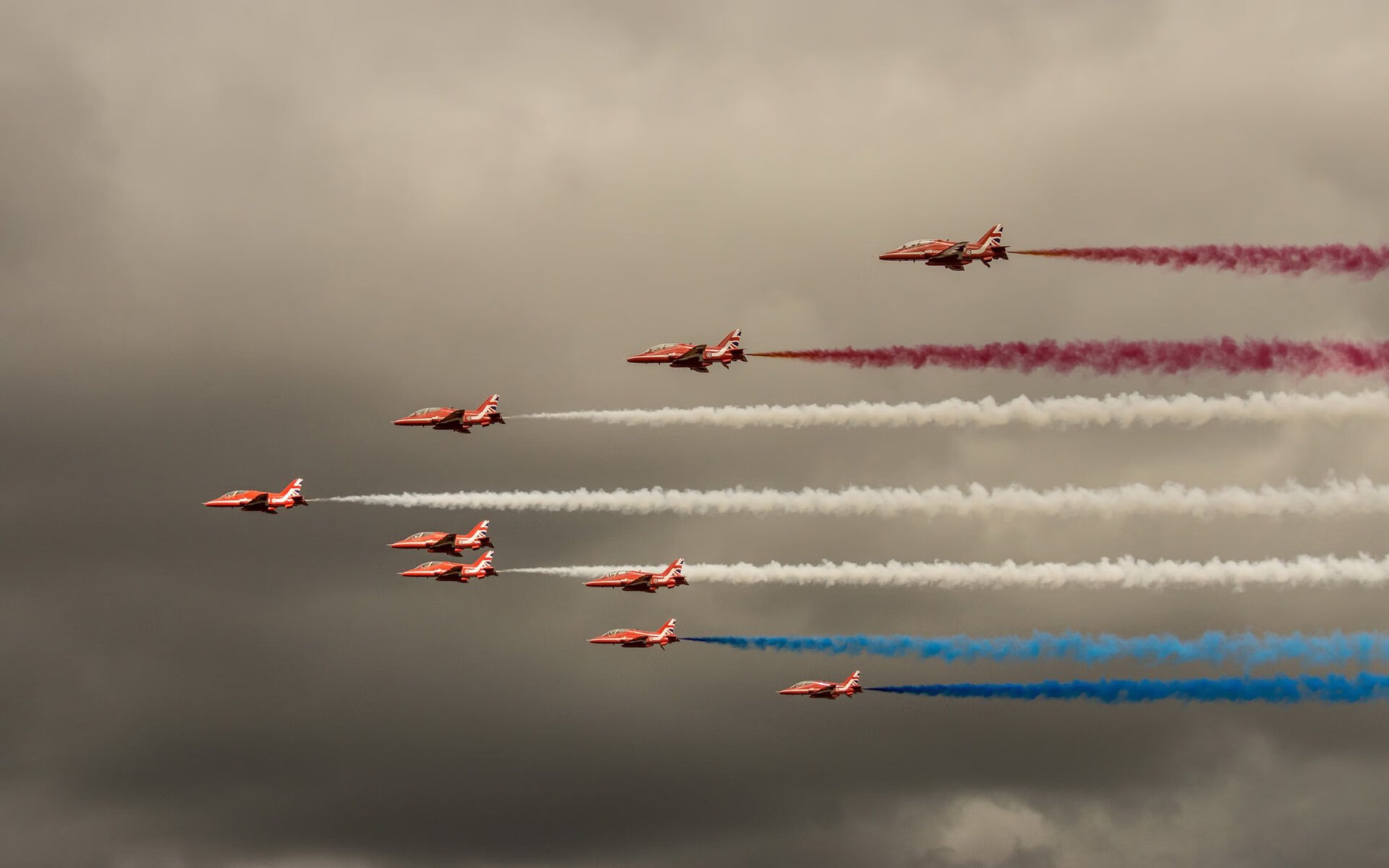防守端的轮转速度决定成败,篮球轮转防守